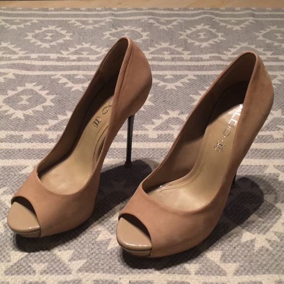 Aldo Nude Peep Toe Platform Heels 